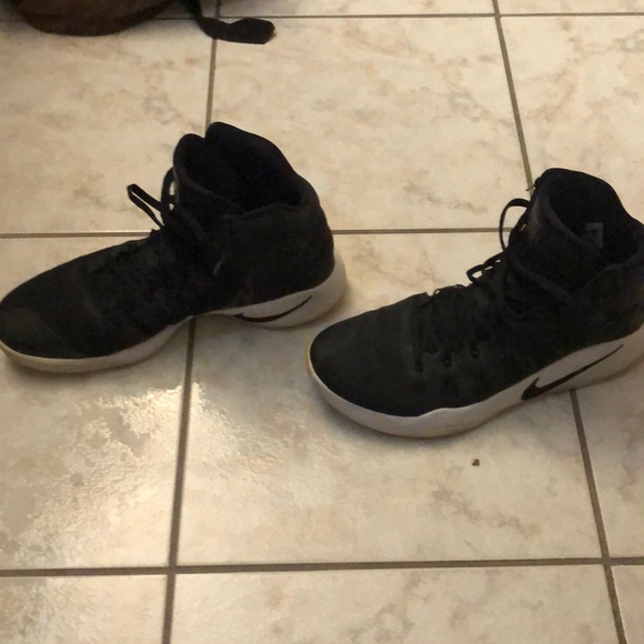 where to buy hyperdunks